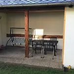 Pod Slunecnou Дом отдыха