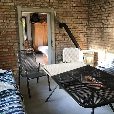 Pod Slunecnou بيت للعطل